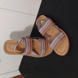 Rocket Dog Elastic Cross Strap Flat Sandals